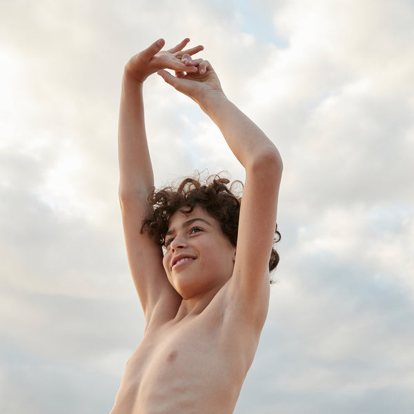 5 Tips to Get Your Teen Son to Embrace Deodorant Without the Stinkin' Fuss!